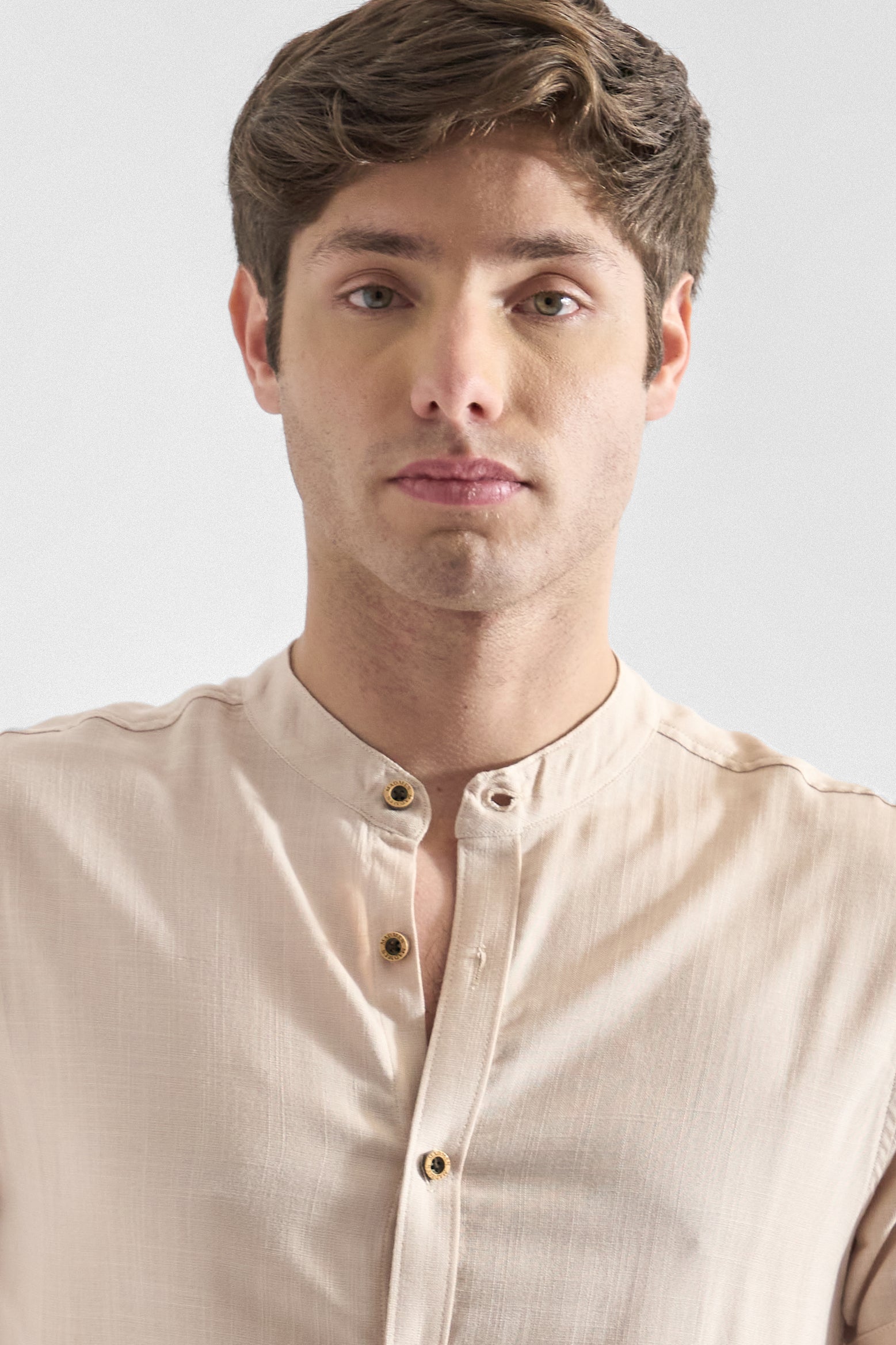Camisa de Lino Manga Corta