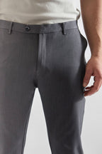 Pantalón Slim Fit Jog Gi