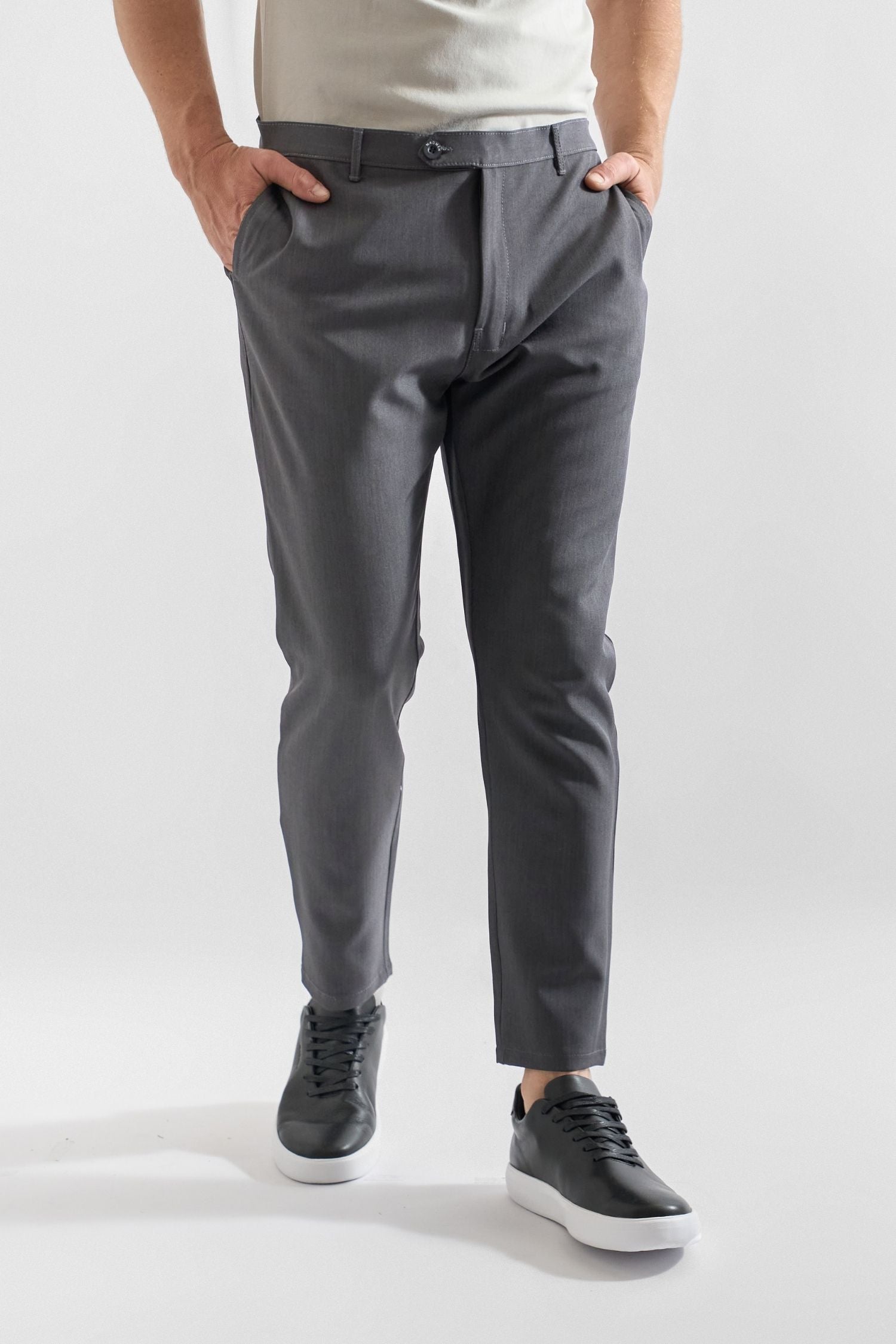 Pantalón Slim Fit Jog Gi