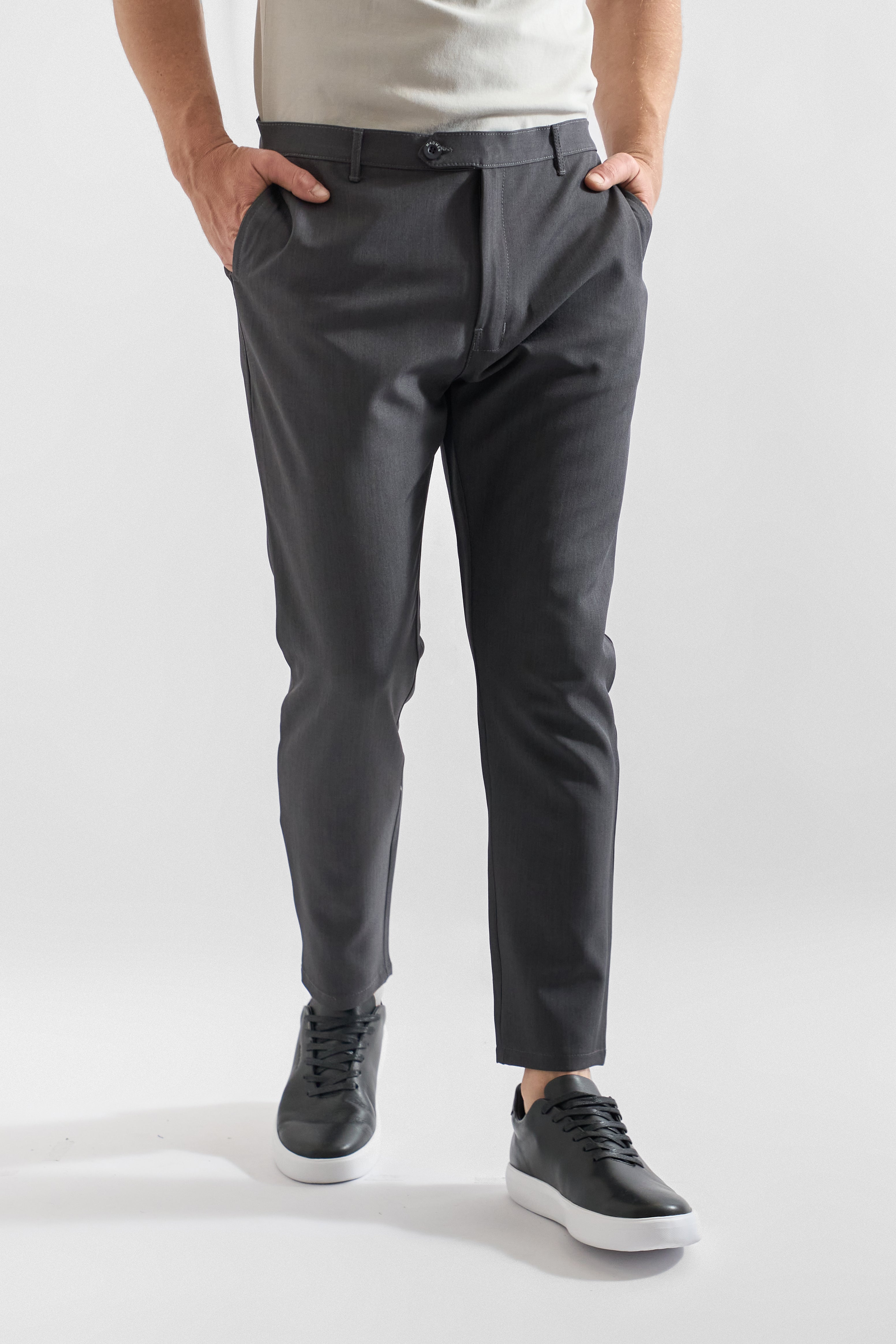 Pantalón Slim Fit Jog Gi