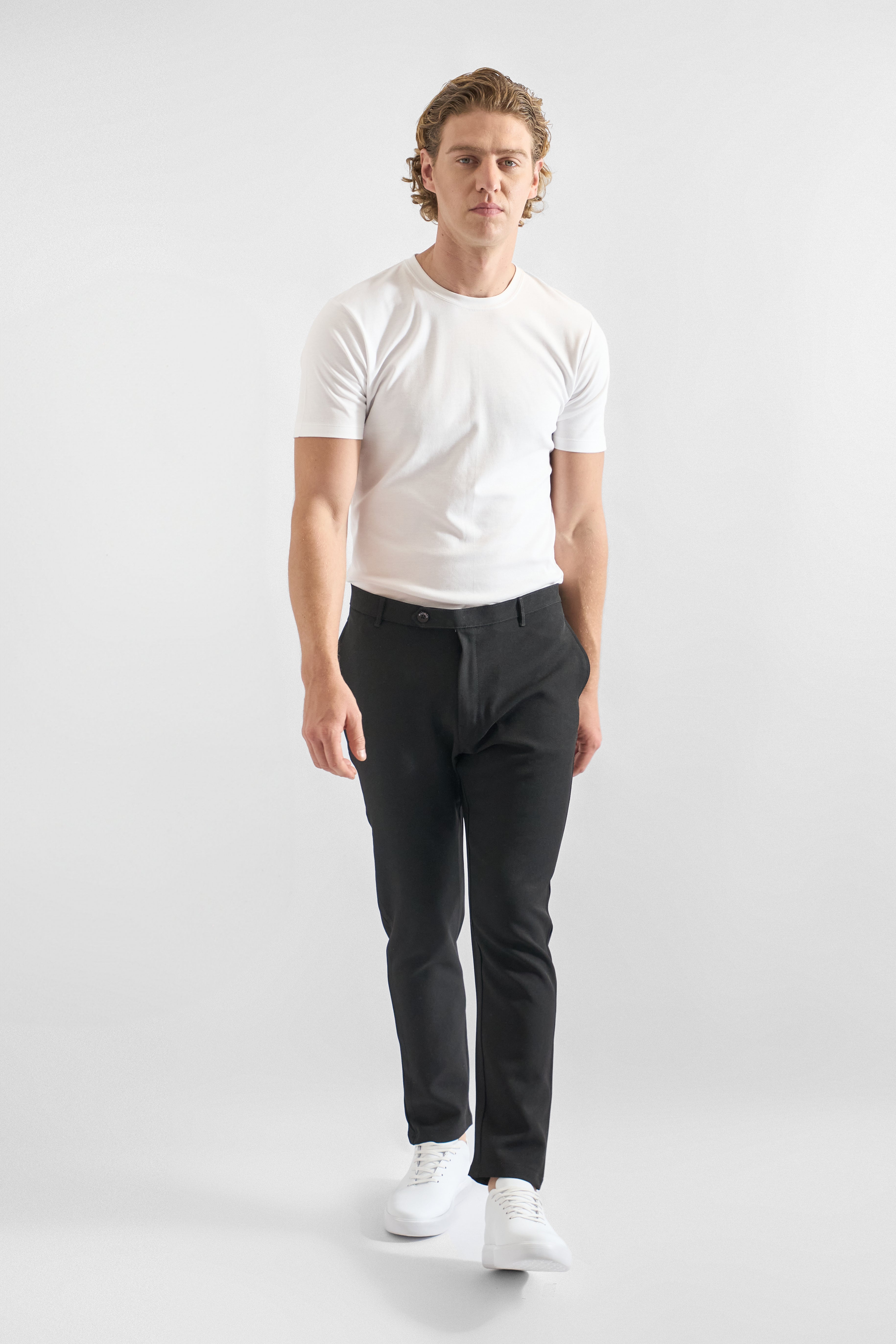 Pantalón Slim Fit Jog Gi